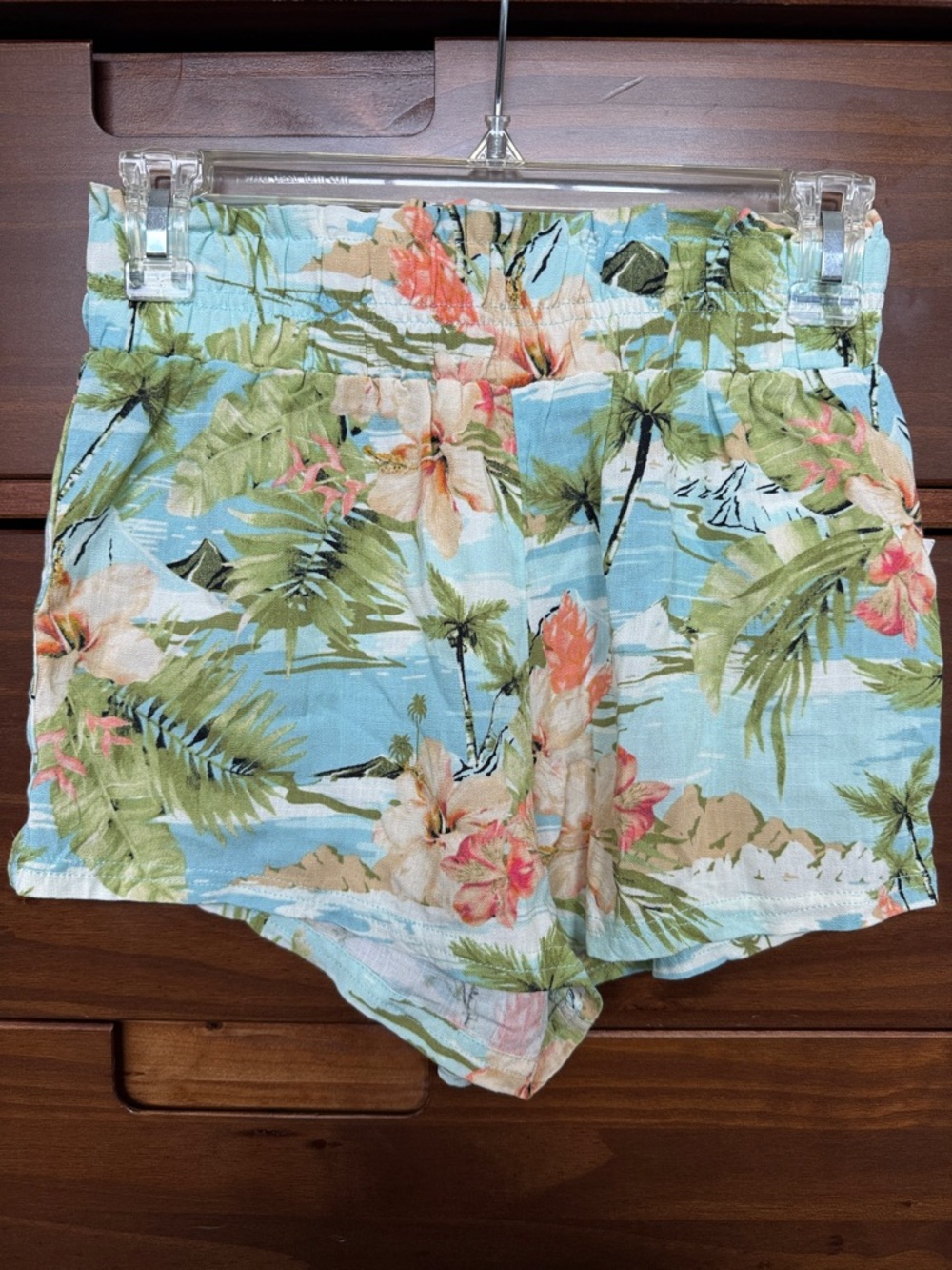 O’Neill shorts.
